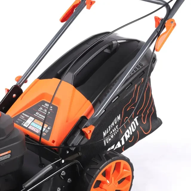 Бензиновая газонокосилка самоходная Patriot PT 56 LS