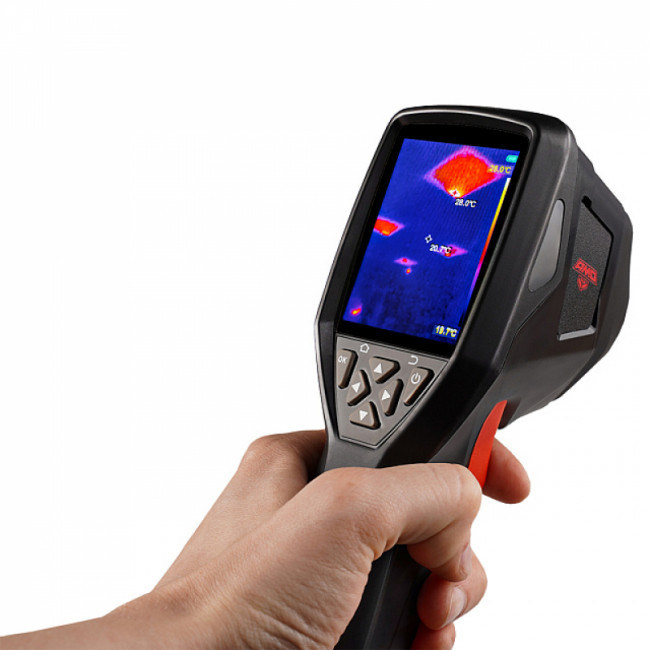 Тепловизор AMO T820 с поверкой Тепловизор AMO T820 с поверкой