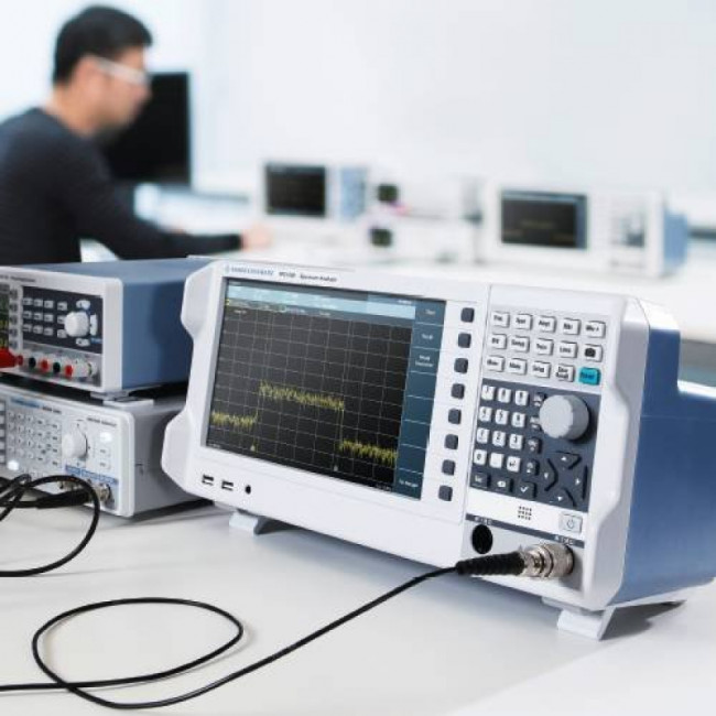 Анализатор спектра Rohde Schwarz FPC1000 Анализатор спектра Rohde Schwarz FPC1000
