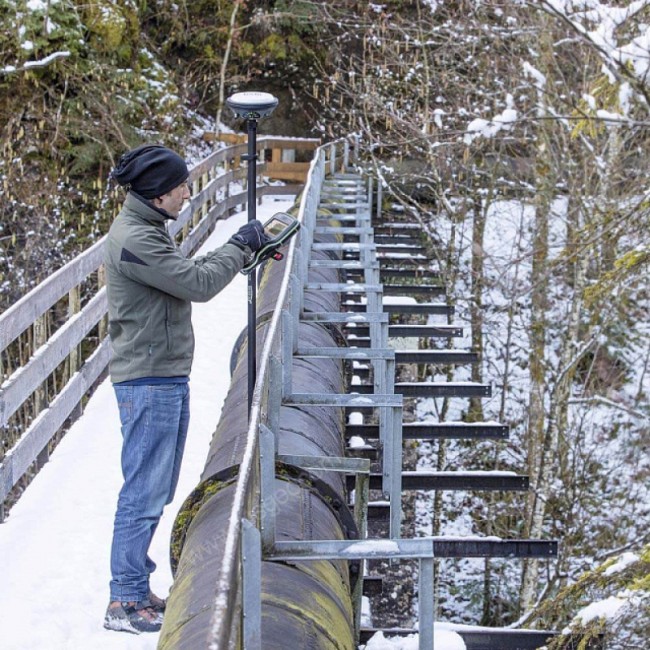 GNSS-приемник Leica GS16 RUS Basic 3.75G GNSS-приемник Leica GS16 RUS Basic 3.75G