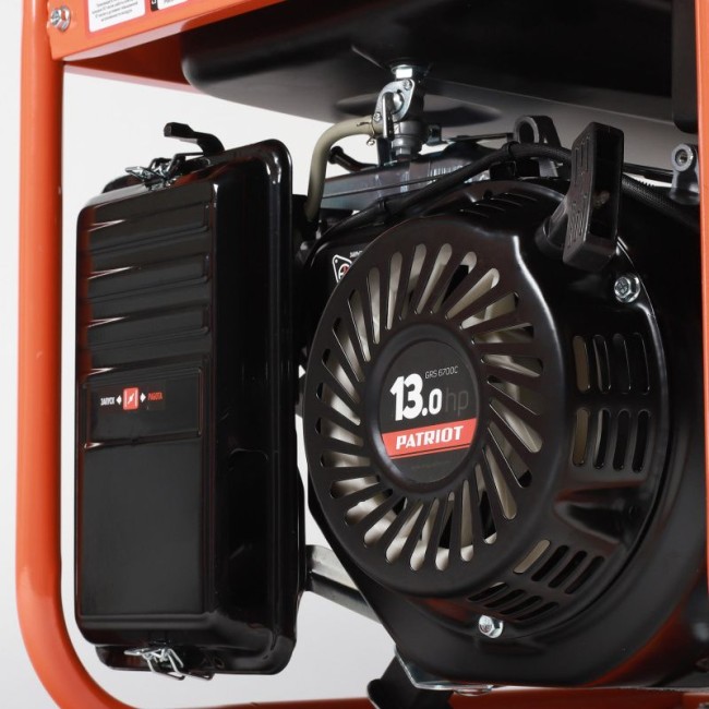 Бензиновый генератор Patriot GRS 6700 C Бензиновый генератор Patriot GRS 6700 C